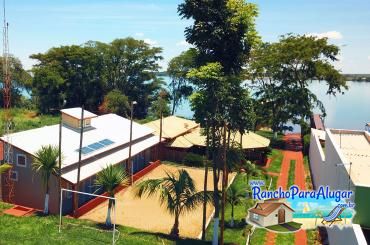 Rancho São João para Alugar em Miguelopolis - Quadra de Areia