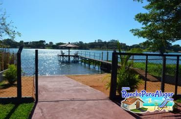 Rancho Tô de Boa para Alugar em Miguelopolis - Píer e Rampa para Barcos