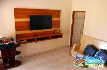 Rancho Bandeirante para Alugar em Miguelopolis - Sala