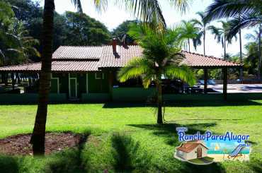 Rancho Bandeirante para Alugar em Miguelopolis - Casa Principal