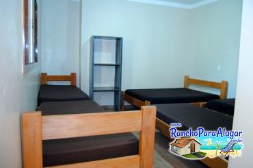 Rancho Meirival 3 para Alugar em Miguelopolis - Suite 4