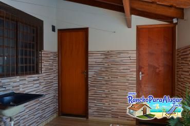 Rancho Meirival 3 para Alugar em Miguelopolis - 2 Banheiros Social