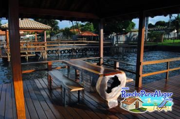 Rancho do Pedro para Alugar em Miguelopolis - Quiosque Sobre o Píer