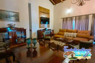 Rancho Recanto Maranata para Alugar em Miguelopolis - Sala