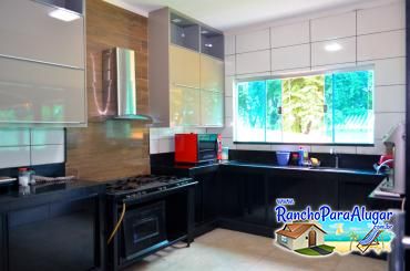 Rancho Solarium 3 para Alugar em Miguelopolis - Cozinha