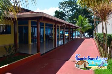 Rancho Solarium 1 para Alugar em Miguelopolis - Sala