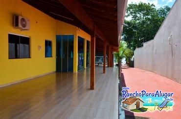 Rancho Solarium 2 para Alugar em Miguelopolis - Sala