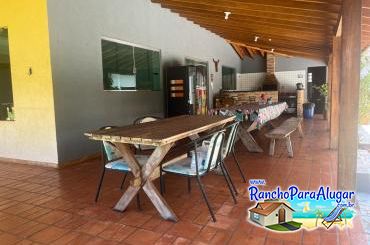 Rancho Recanto Falcão para Alugar em Miguelopolis - Varanda Ampla