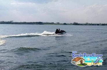 Rancho Tira da Alegria para Alugar em Miguelopolis - Vista do Píer para o Rio