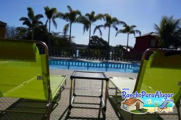 Rancho Luanas para Alugar e à Venda em Delfinopolis - Piscina