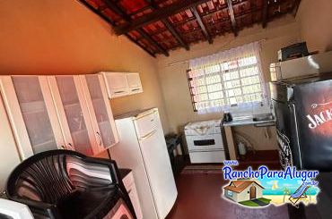 Rancho Recanto do Rio Grande para Alugar em Miguelopolis - Cozinha