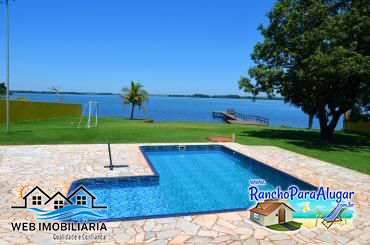 Rancho 13 para Alugar em Miguelopolis - Piscina