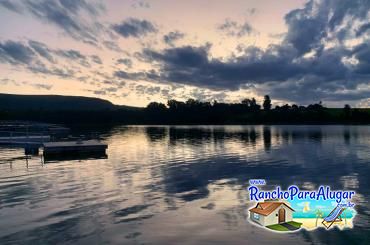 Rancho Edison Cazali para Alugar e à Venda em Ibiraci - Vista do Pier para o Rio Grande