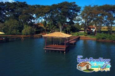 Rancho do Ronaldo para Alugar e à Venda em Miguelopolis - Píer Coberto