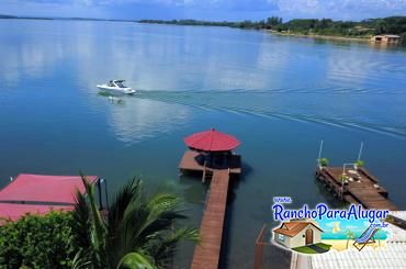 Rancho Show Barbosa 2 para Alugar em Miguelopolis - Píer com Quiosque