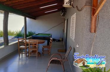 Rancho Angelina para Alugar em Miguelopolis - Mesa de Bilhar
