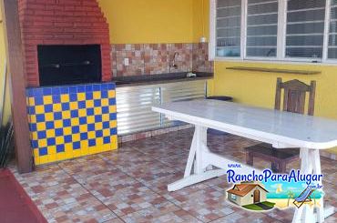 Rancho Recreio 3 para Alugar em Miguelopolis - Área de Churrasco