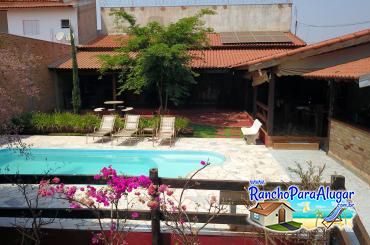 Rancho Aroeira para Alugar em Miguelopolis - Piscina