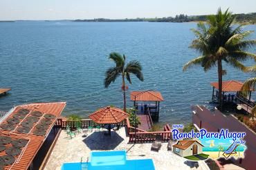 Rancho Meirival 2 para Alugar em Miguelopolis - Piscina Quiosque e Píer