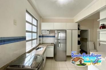 Apartamento em Pitangueiras para Alugar em Guaruja - Cozinha