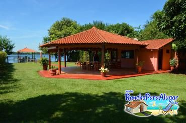 Rancho Dois Irmãos para Alugar em Miguelopolis - Quiosque com Área para Churrasco