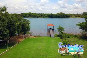 Rancho Freitas para Alugar em Miguelopolis - Píer Coberto