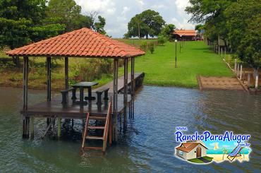 Rancho Freitas para Alugar em Miguelopolis - Píer Coberto