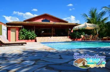 Rancho Giroldo 1 para Alugar em Miguelopolis - Vista da Piscina para a Varanda