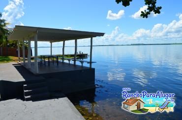 Rancho Veraneio para Alugar em Miguelopolis - Píer Coberto