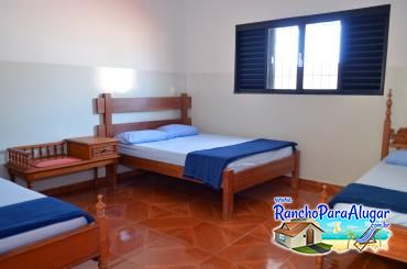 Rancho Laura Mariana para Alugar em Miguelopolis - Quarto 1