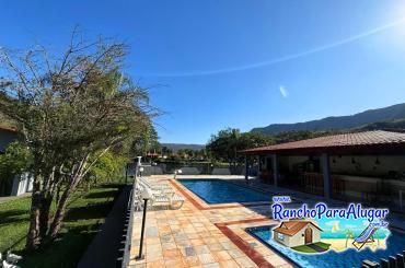 Rancho Só Encanto para Alugar em Ibiraci - Piscina Adulto e Infantil