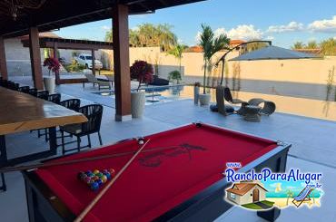 Rancho Paraná para Alugar em Miguelopolis - Mesa de Bilhar