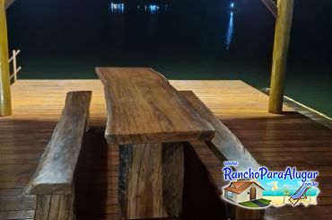 Rancho Camarote para Alugar em Miguelopolis - Píer Duplo