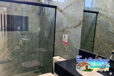 Rancho Diamante para Alugar em Miguelopolis - Interior dos Banheiros