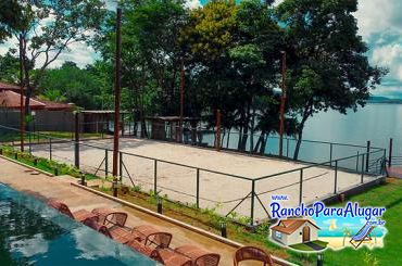 Rancho Pingo de Dó para Alugar em Rifaina - Quadra de Areia no Condominio