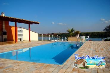 Rancho Las Vegas para Alugar em Miguelopolis - Piscina