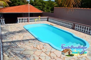 Rancho Gambi para Alugar em Miguelopolis - Piscina com Hidromassagem